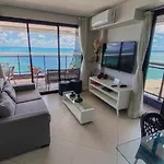 Vista Perfeita Frente Ao Mar